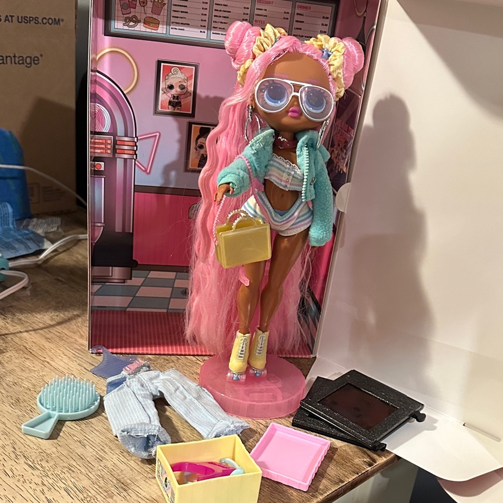 New out of box LOL surprise doll
